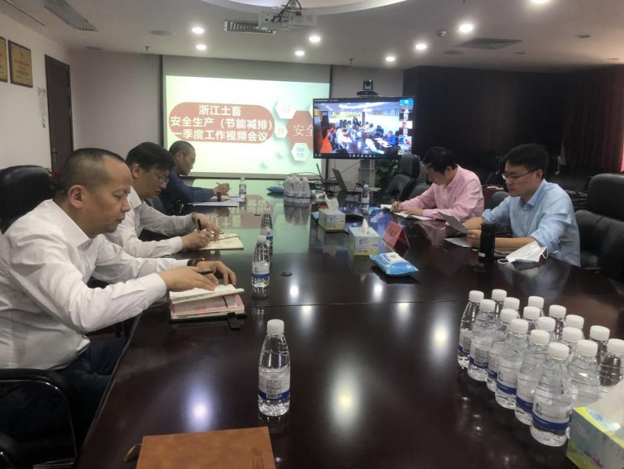 1652768714747919Lluz.jpg 1.jpg